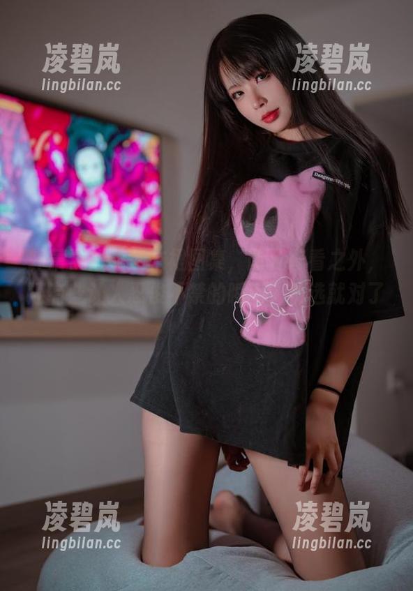 轩萧学姐的连衣裙图集，除了好看之外，还有些让人忍俊不禁的瞬间，精选就对了！