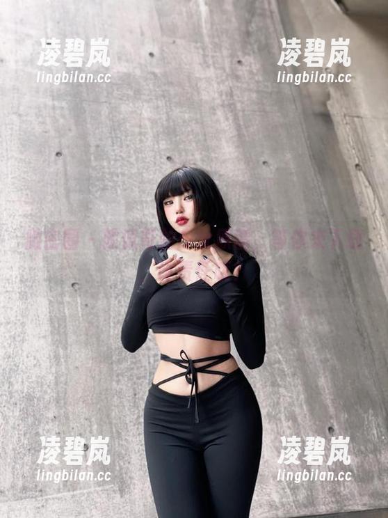 陈佩奇 微密圈 - 陈佩奇的少女原图,等你来下载,谁责任哦?
