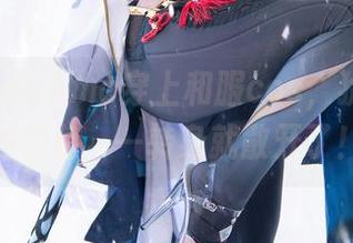 雨波HaneAme穿上和服cos，犹如水中的金鱼，一转身就散开了！