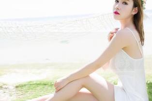 魅妍社 – 家里的“糯美子Mini”：随意舒适的写真集资源让你想滑进去