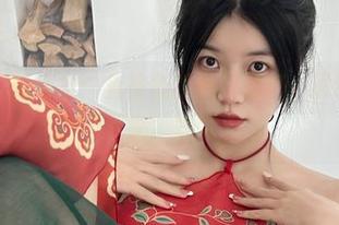 微密圈 – 精选集：鱼神鱼的短裙图包，居然让我停不下来，尴尬了…